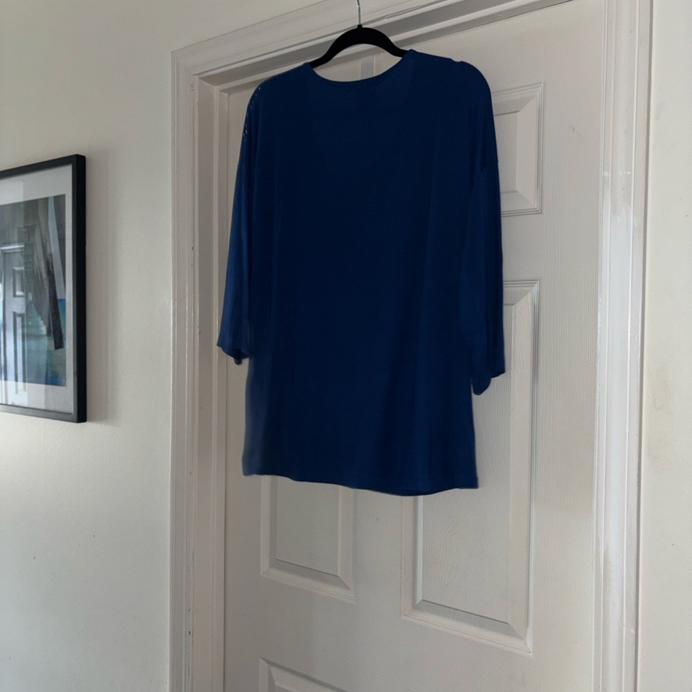 Design History Sapphire V-Neck Top with Rhinestones - Picture 6 of 9